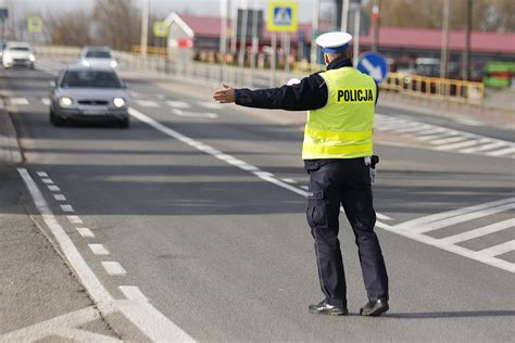 Штрафи в Польщі за порушення правил дорожнього руху в。